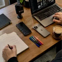 ادمینی تولید محتوا رشد پیج