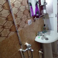 سوئیت همراه با پارکینگ ۶۰۰|اجارهٔ کوتاهمدت آپارتمان و سوئیت|نهاوند, |دیوار