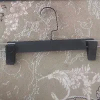 چوب لباسی گیره دار نو فقط 40 هزارتومن