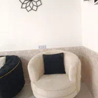 چستر|تخت و سرویس خواب|مشهد, پنجتن|دیوار