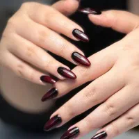 آموزش تخصصی خدمات ناخن با مدرک وتضمین ورودبه بازار