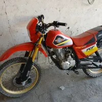 موتور پیشرو 200