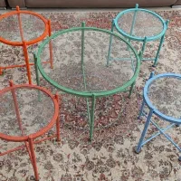 میز جلو مبلی با چهار عدد عسلی با رنگ خاص