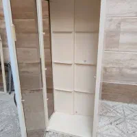 کابینت فلزی ویترینی