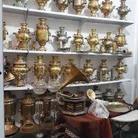 ظروف مسی و برنجی نوستالژی سماور قدیمی چراغ نفتی