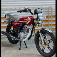 موتور سیکلت همتاز ۲۰۰