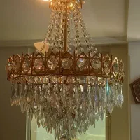 لوستر سقفی ۲عدد و۲عدد دیوار کوب