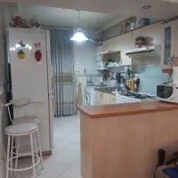 فروش واحد ۶۳ متری تمیز وخوش نقشه درخیابان خوش