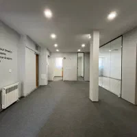 دفترکار-شیک-موقعیت-اداری-بلوار-دانشگاه-140-متر