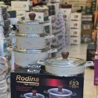 سرویس قابلمه ۸ پارچه چدن گرانیت Rodina|ظروف پخت‌وپز|اصفهان, شهشهان|دیوار