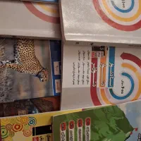 کتاب درسی نهم به همراه چند  کتاب آموزشی