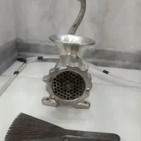 چرخ گوشت دستی و شانه قالی بافی