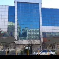 دندانپزشکی با تجهیزات/لوکیشن عا.لی/و مشاغل دیگر