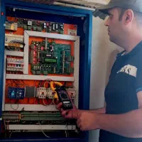 تعمیرات  و عیب یابی تخصصی آسانسور ،سرویس و نگهداری