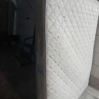 تشک تخت دو نفره و کمد ایستاده فلزی|تشک تختخواب|کرمان, |دیوار