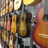 استخدام گیتاریست یا پیانیست آقا در جمهوری|استخدام بازاریابی و فروش|تهران, جمهوری|دیوار