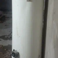 آب گرم کن ایستاده