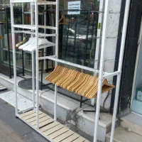 تولید انواع قفسه پروفیل،رگال و دکوراسیون مغازه