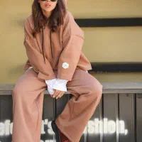 پوشاک زنانه