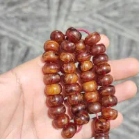 تسبیح کهربا پرچمی