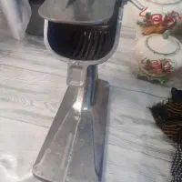 آبمیوه گری دستی تمیز سالم