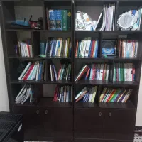 کتابخانه دو تیکه(سرهم‌شونده) کاملا نو