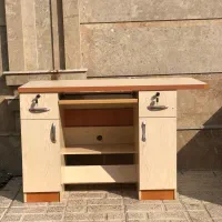 میز تحریر کشو دار