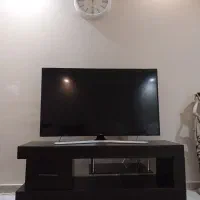 میز تلویزیون قیمت ۸۰۰ هزار تومان