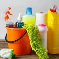 کلیه نظافت ساختمان و راه پله و اداره