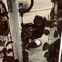 نیازمند ارایشگر ماهر یا نیمه ماهر