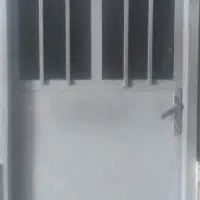 درب اتاق آهنی