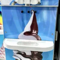 دستگاه بستنی ساز تمام دیجیتالی و اتومات