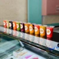 استخدام نیروی آبمیوه بستنی شیفت شب حقوق توافقی|استخدام خدمات فروشگاه و رستوران|مشهد, نیروی هوایی|دیوار