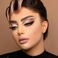 میکاپ کار وشنیون چرخشی