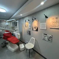دستیار و منشی مطب دندانپزشکی