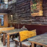 میز چوبی خاص و طبیعی|میز و صندلی غذاخوری|فشم, |دیوار