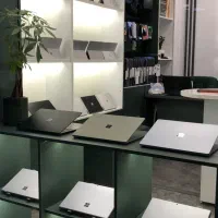 سرفیس نو و درحدنو.تحویل فوری قسطی با ضمانت سلامت|رایانه همراه|تهران, فلسطین (میدان انقلاب)|دیوار