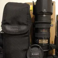 دو عدد لنز نیکون  و کیف ونگارد 70-200 f2.8 و50 1.8