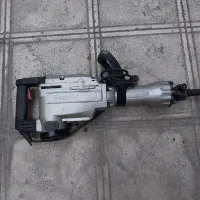 بتن کن هیلتی ۱۷ کیلویی ماکیتا ژاپن