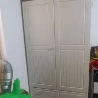 کمد کرم رنگ مناسب هرچیزی