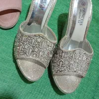 دمپایی فروشی قیمت مناسب