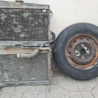 فروش دوعدد رادیاتور مسی پیکان ویک عدد تایر نو