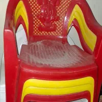 صندلی پلاستیکی