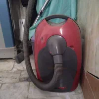 جارو برقی سالم یک عدد تلویزیون ۱۴