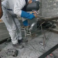 جوشکاری و برشکاری لوله کشی گاز