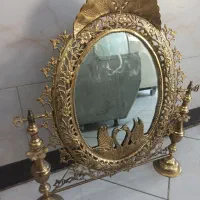آینه و شمعدان برنجی با قدمت