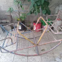 الاکلنگ آهنی|اسباب‌‌بازی|چناران, |دیوار
