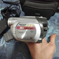 دوربین فیلمبرداری و عکاسی پاناسونیک|دوربین عکاسی و فیلم‌برداری|مشهد, سجاد شهر|دیوار