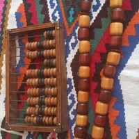 چرتکه و تسبیح قدیمی