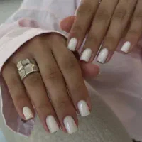 کاشت ناخن با بهترین متریال